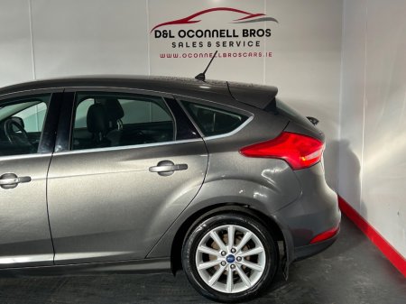 2018 Ford Focus - photo 5