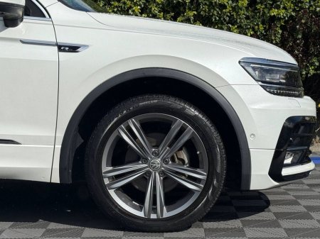 2018 Volkswagen Tiguan - thumbnail 9