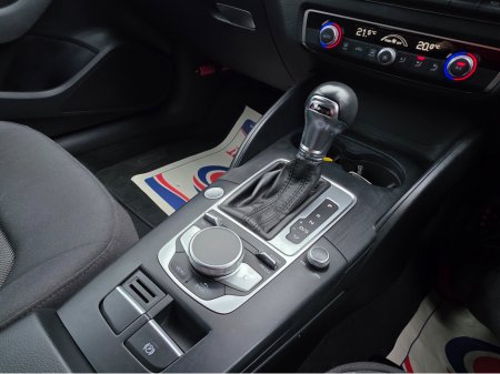 2018 Audi A3 1.4 TSI VIRTUAL CLOCKS SAT NAV -REVERSE CAMERA  - CARPLAY - ANDROID AUTO- BLIND SPOT REAR TRAFFIC ASSIST - DISCOVER PRO - €17,950 thumbnail