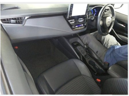 2021 Toyota Corolla 1.8 Hybrid Sol €21,950 thumbnail