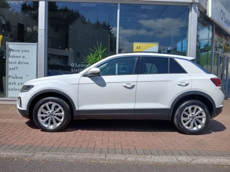 2024 Volkswagen T-Roc T-ROC LIFE 2.0 TDI M6F 116HP €33,950