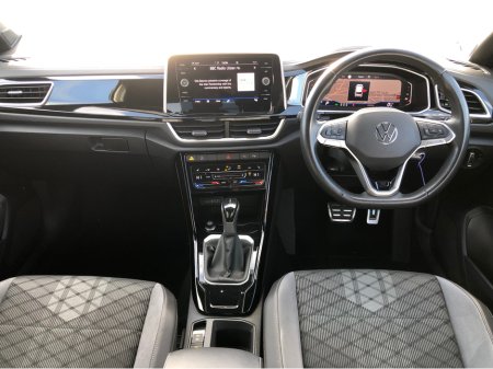 2024 Volkswagen T-Roc - thumbnail 2