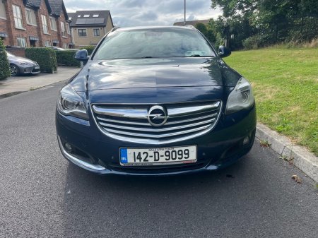 2014 Opel Insignia 2.0CDTI 163PS S/S Country Tourer €3,990 thumbnail