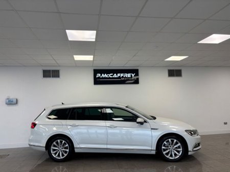 2018 Volkswagen Passat 2.0 TDI DSG 150HP Highline €19,495 thumbnail
