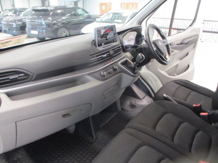 2022 Maxus Deliver 9 - thumbnail 18