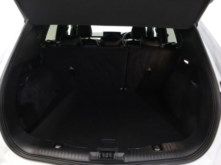 2024 Ford Kuga *117* ST-LINE PHEV CVT X €32,900 thumbnail