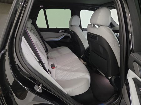 2026 BMW X5 xDrive50e M Sport €115,950 thumbnail