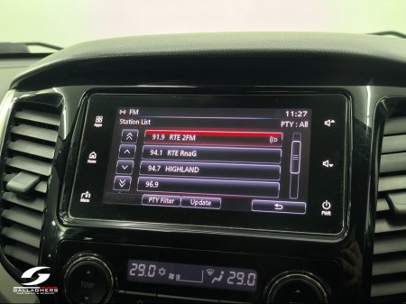 2018 Mitsubishi L200 (182) WARRIOR 2.4 DI-D 4WD €19,508 thumbnail