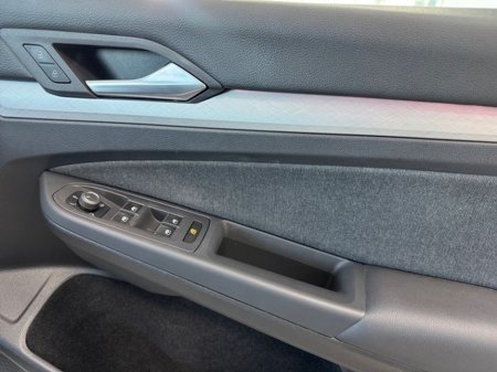 2022 Volkswagen Golf - thumbnail 12