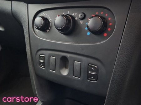 2016 Dacia Sandero Stepway - thumbnail 20