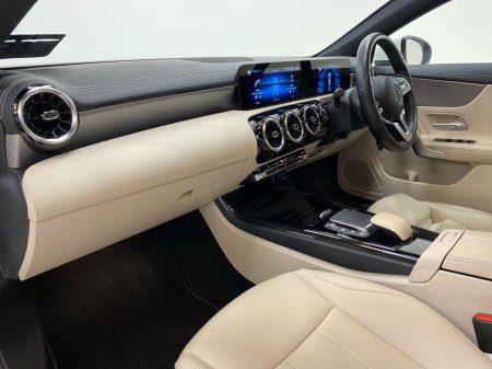 2023 Mercedes-Benz CLA Class - thumbnail 6