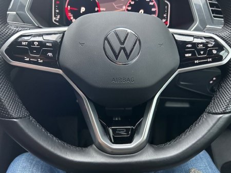 2023 Volkswagen Tiguan - thumbnail 8