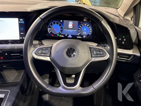 2021 Volkswagen Golf ETSI ACTIVE - FACTORY ALLOYS - PADDLE SHIFT - REVERSE CAMERA - CRUISE CONTROL €22,950 thumbnail