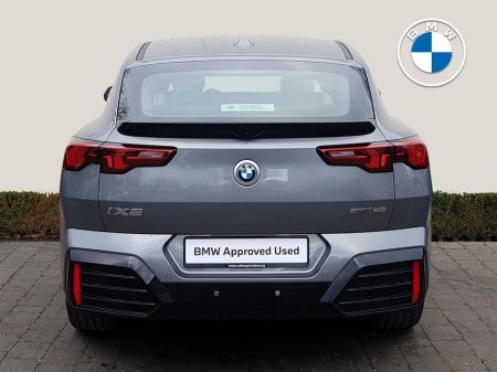 2025 BMW iX2 - thumbnail 13