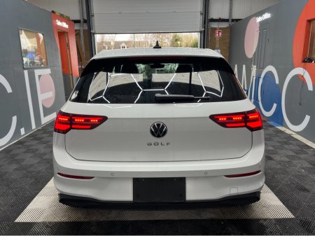 2024 Volkswagen Golf - thumbnail 3