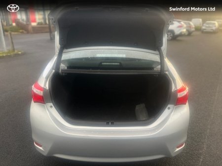 2017 Toyota Corolla - thumbnail 10