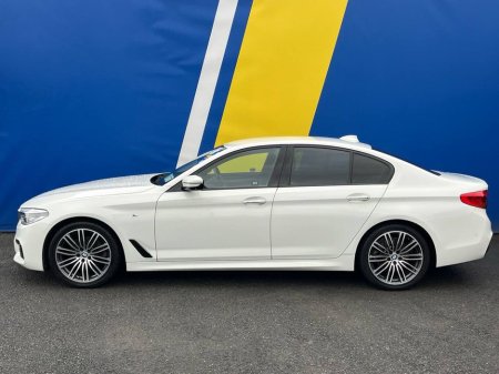 2017 BMW 5 Series 523d M-SPORT AUTO // ALCANTARA M-SPORT SEATS // FULL SERVICE HISTORY // 360 DEGREE PARKING CAMERAS & SENSORS €26,900
