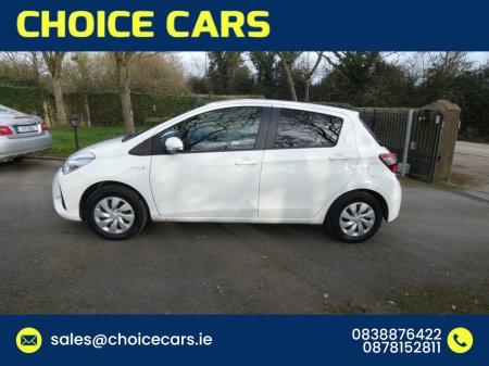 2018 Toyota Yaris - thumbnail 3