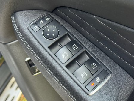 2018 Mercedes-Benz GLE Class GLE 250 AMG NIGHT EDT 4-MATIC * LOW KMS * €39,950 thumbnail