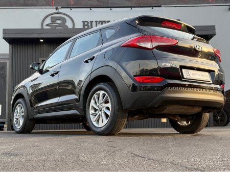 2017 Hyundai Tucson - thumbnail 8