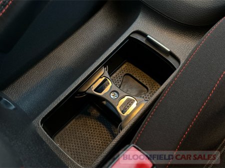 2012 Volkswagen Golf 2.0 GTI , DSG // LOW MILEAGE €13,950 thumbnail