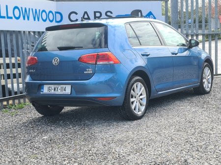 2016 Volkswagen Golf - thumbnail 2