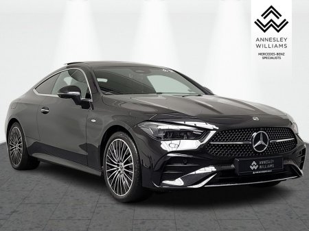2025 Mercedes-Benz CLE CLE300e AMG Line Premium + €75,950 thumbnail