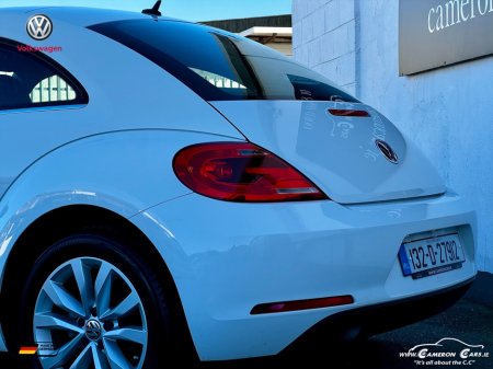 2013 Volkswagen Beetle - thumbnail 33