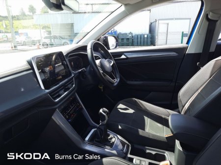 2022 Volkswagen T-Roc - thumbnail 4