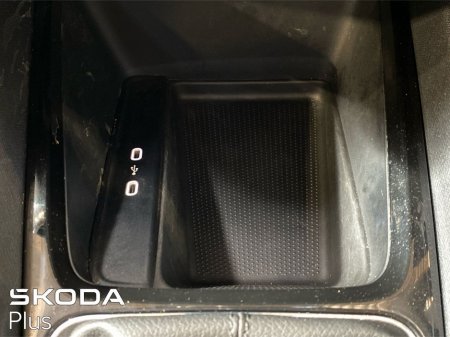 2023 Skoda Octavia - thumbnail 23