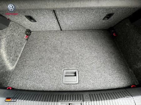 2016 Volkswagen Polo HIGHLINE BEATS EDITION AUTOMATIC €14,950 thumbnail