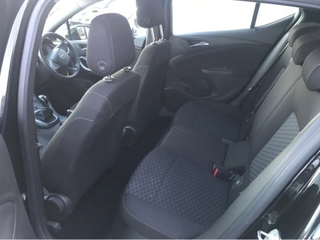 2021 Opel Astra MY21-SC-1.5 105PS-DSL-6S 105PS-DSL-6SP 5DR €13,925 thumbnail