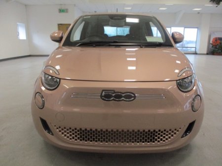 2025 Fiat 500e  €26,145 thumbnail