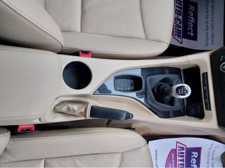 2011 BMW X1 - thumbnail 17