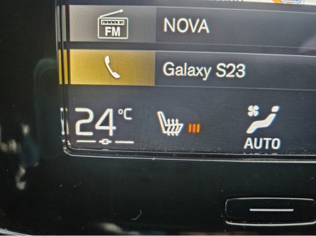 2023 Volvo XC40 PHEV T4 PLUS BRIGHT 5DR A AUTO €30,950 thumbnail