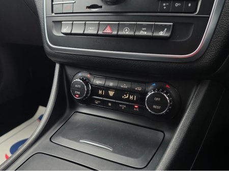 2016 Mercedes-Benz CLA Class 180 AMG LINE SAT NAV PACK LEATHER HEATED ELECTIC SEATS , CARPLAY - PRIVACY GLASS - REV CAMERA - ALLOYS - €19,750 thumbnail