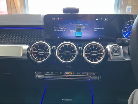 2025 Mercedes-Benz EQB - thumbnail 25