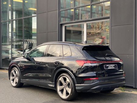 2024 Audi Q4 e-tron 45 Black Edition S-Line Auto EV €44,900 thumbnail