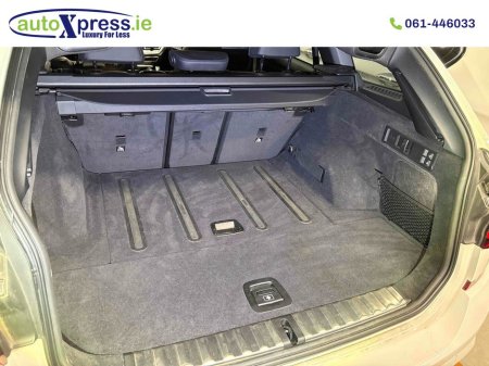 2021 BMW 3 Series - thumbnail 8