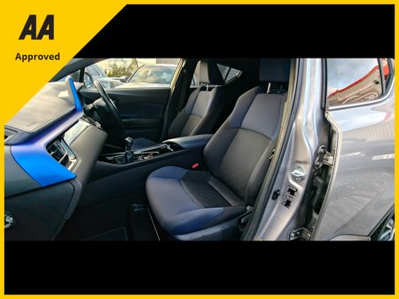 2018 Toyota C-HR 1.2T LUNA SPORT 1 Owner From New 92,000 Kms €17,950 thumbnail