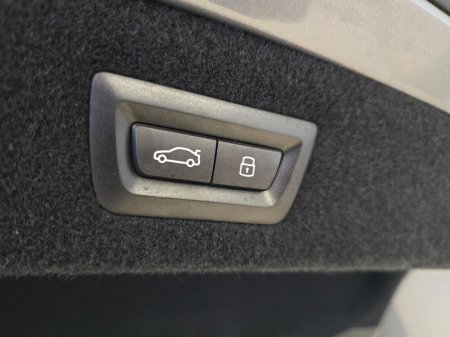 2023 BMW 8 Series - thumbnail 15