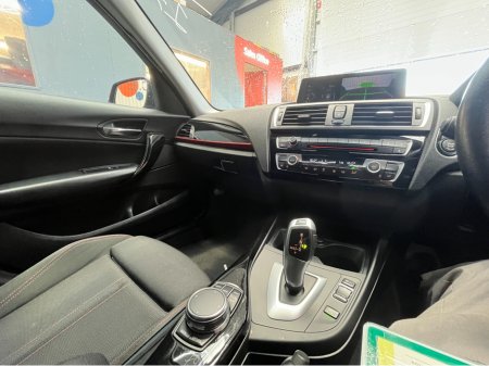 2017 BMW 1 Series - thumbnail 14