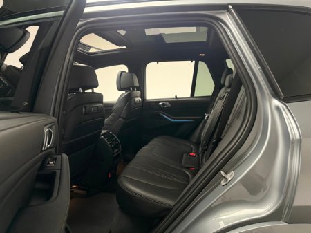 2024 BMW X5 50E M SPORT XDRIVE *HUGE SPEC* €97,990 thumbnail