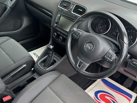 2013 Volkswagen Golf - thumbnail 15