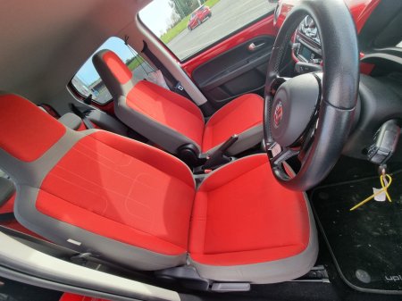 2016 Volkswagen up! - thumbnail 24