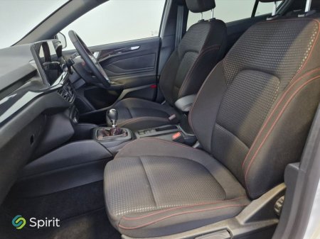 2023 Ford Focus ST-LINE 1.0T €25,900 thumbnail