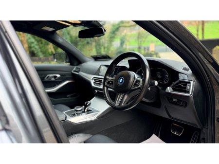 2021 BMW 3 Series 2021 (212)  BMW 330e M-SPORT X-DRIVE (4WD) 290BHP €25,999 thumbnail