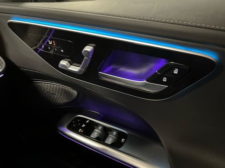 2025 Mercedes-Benz C Class - thumbnail 18