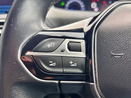 2017 Peugeot 3008 - thumbnail 14