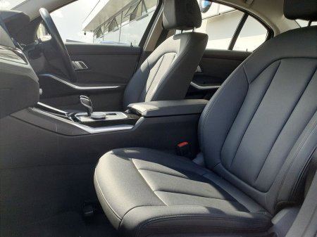 2020 BMW 3 Series 318d SE Auto €32,995 thumbnail